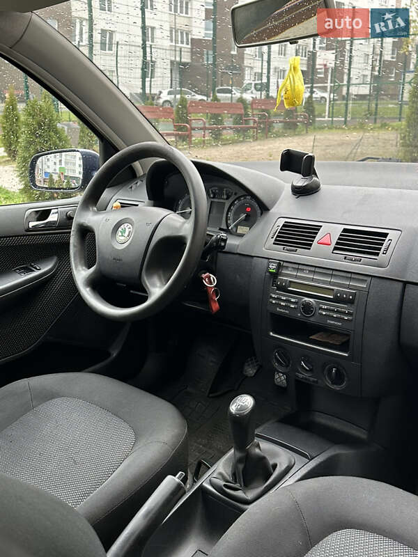Универсал Skoda Fabia 2005 в Виннице