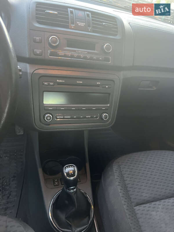 Хетчбек Skoda Fabia 2013 в Мукачевому