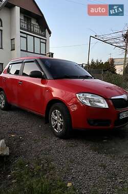 Хэтчбек Skoda Fabia 2007 в Винниках