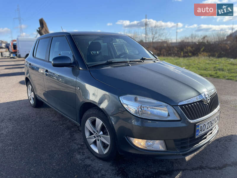 Хэтчбек Skoda Fabia 2014 в Ужгороде фото 6 Хэтчбек Skoda Fabia 2014 в Ужгороде