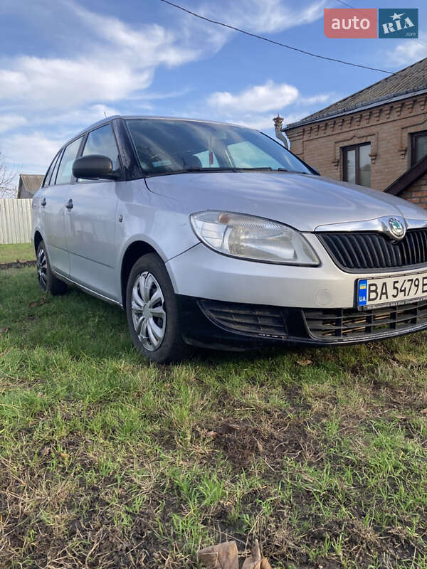 Универсал Skoda Fabia 2010 в Кропивницком