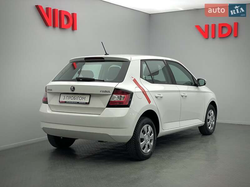 Хэтчбек Skoda Fabia 2018 в Киеве