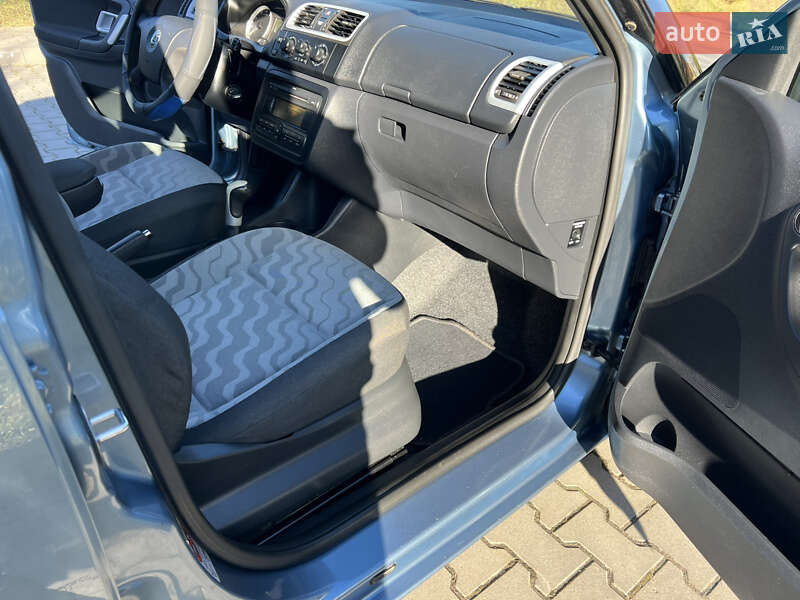 Хэтчбек Skoda Fabia 2009 в Хмельницком