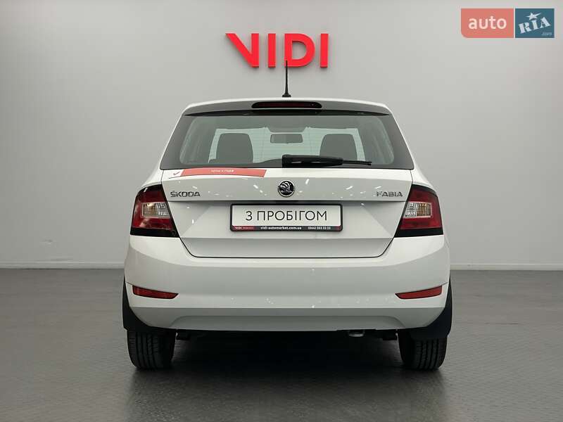 Хэтчбек Skoda Fabia 2018 в Киеве