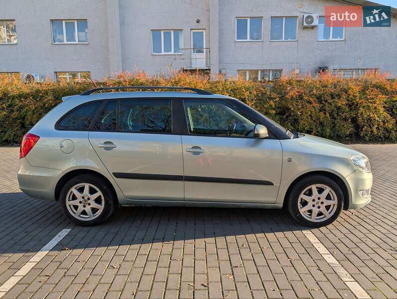 Универсал Skoda Fabia 2012 в Луцке