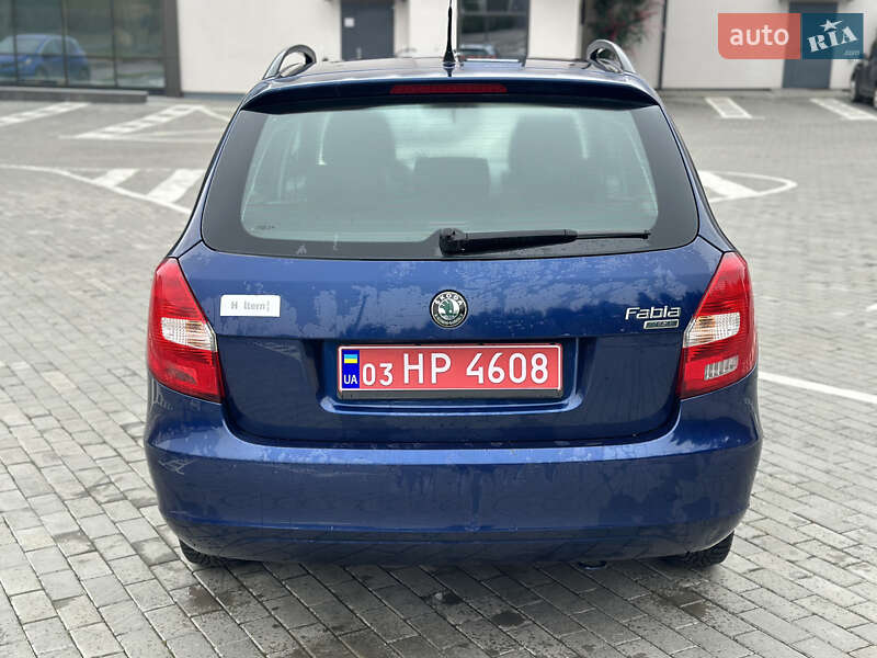 Универсал Skoda Fabia 2011 в Ровно фото 8 Универсал Skoda Fabia 2011 в Ровно