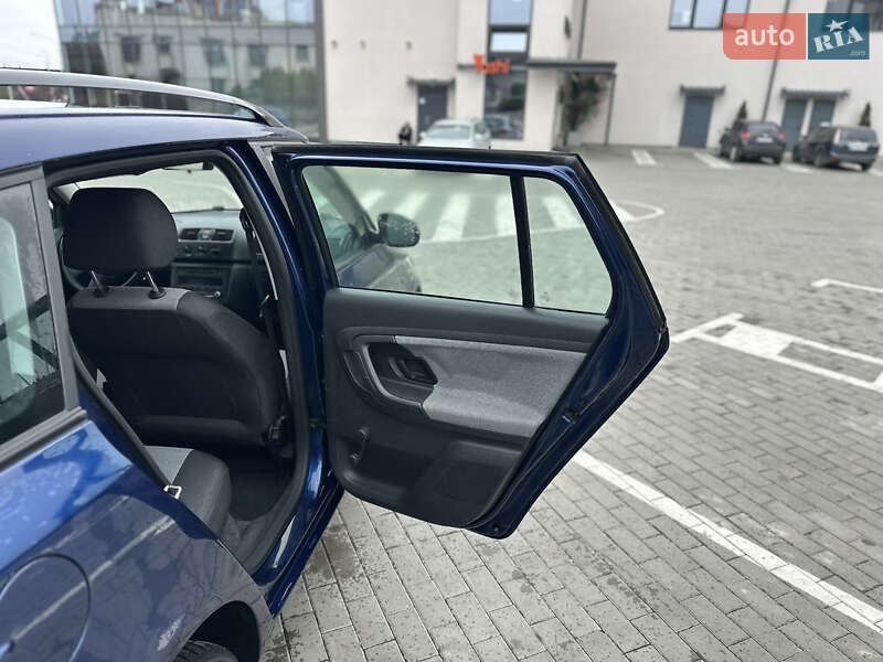 Универсал Skoda Fabia 2011 в Ровно фото 19 Универсал Skoda Fabia 2011 в Ровно