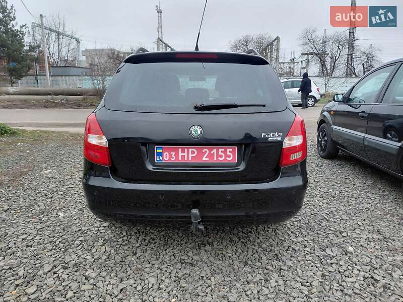 Универсал Skoda Fabia 2009 в Ровно фото 8 Универсал Skoda Fabia 2009 в Ровно