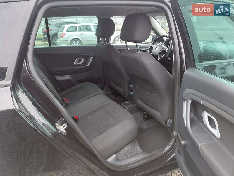 Универсал Skoda Fabia 2009 в Ровно фото 10 Универсал Skoda Fabia 2009 в Ровно