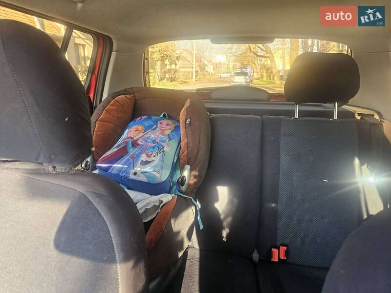 Хэтчбек Skoda Fabia 2008 в Ужгороде фото 2 Хэтчбек Skoda Fabia 2008 в Ужгороде