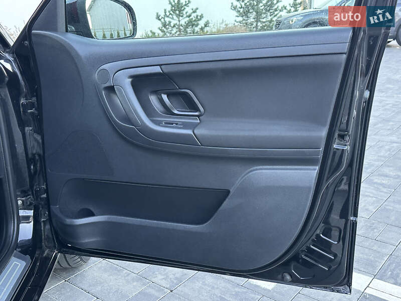 Хэтчбек Skoda Fabia 2013 в Луцке