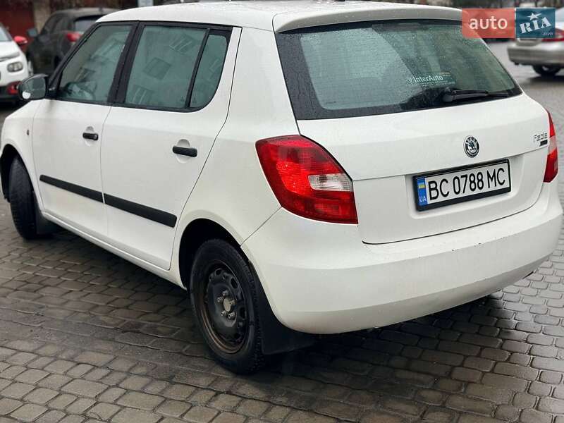 Хэтчбек Skoda Fabia 2009 в Львове фото 6 Хэтчбек Skoda Fabia 2009 в Львове