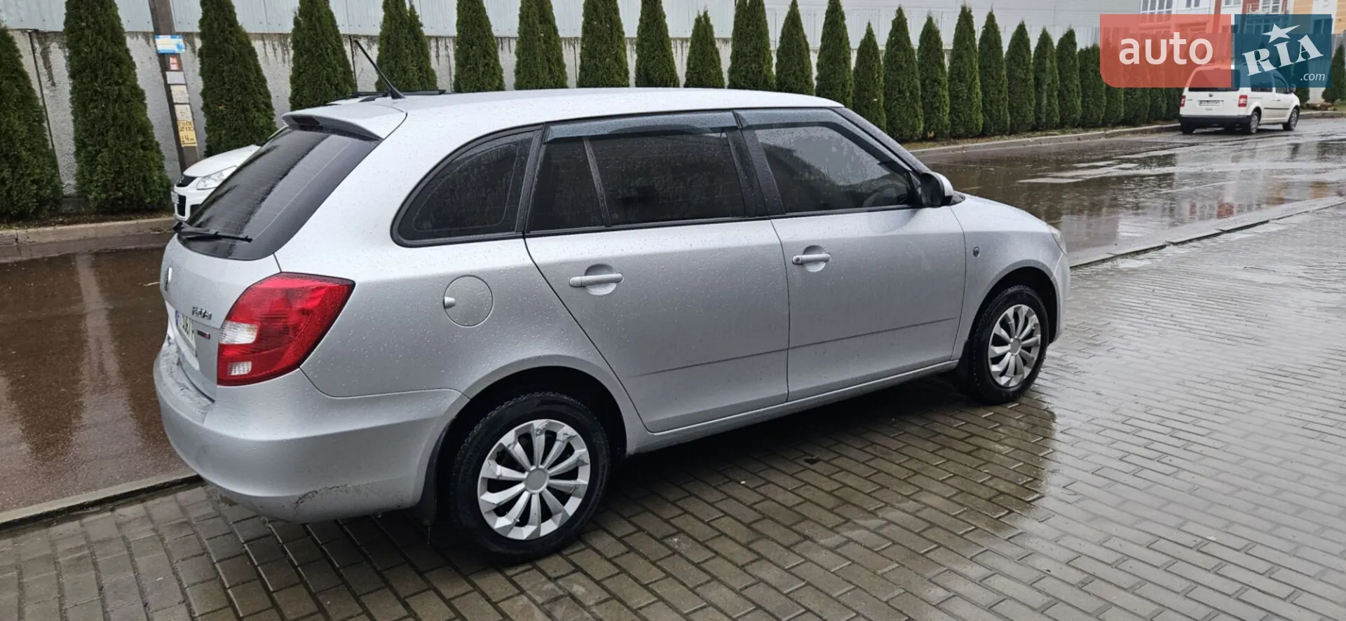 2012 Skoda Fabia - мініатюра 5