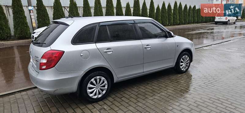 Универсал Skoda Fabia 2012 в Белогородке