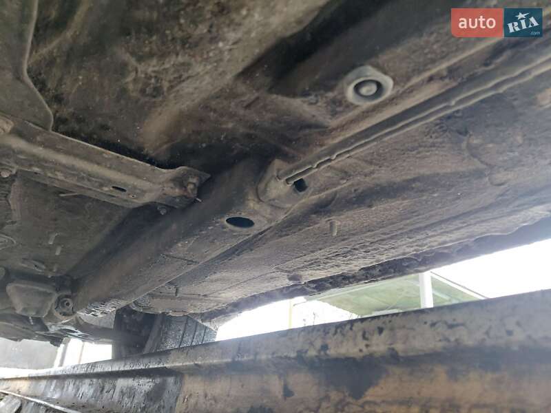 Хэтчбек Skoda Fabia 2001 в Волочиске