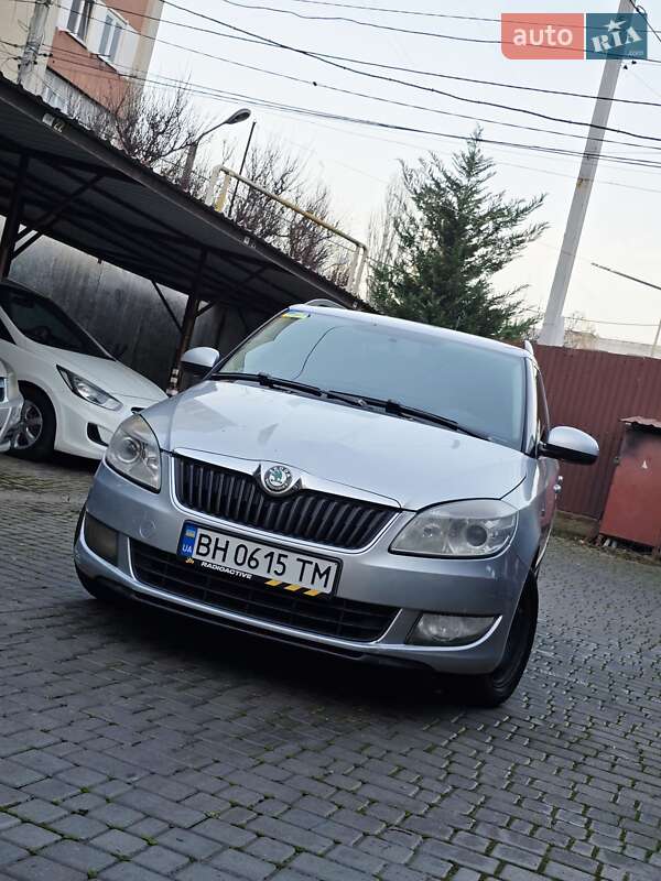 Універсал Skoda Fabia 2011 в Одесі