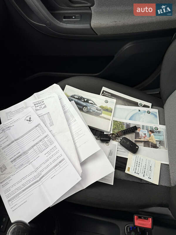 Хетчбек Skoda Fabia 2009 в Чернігові