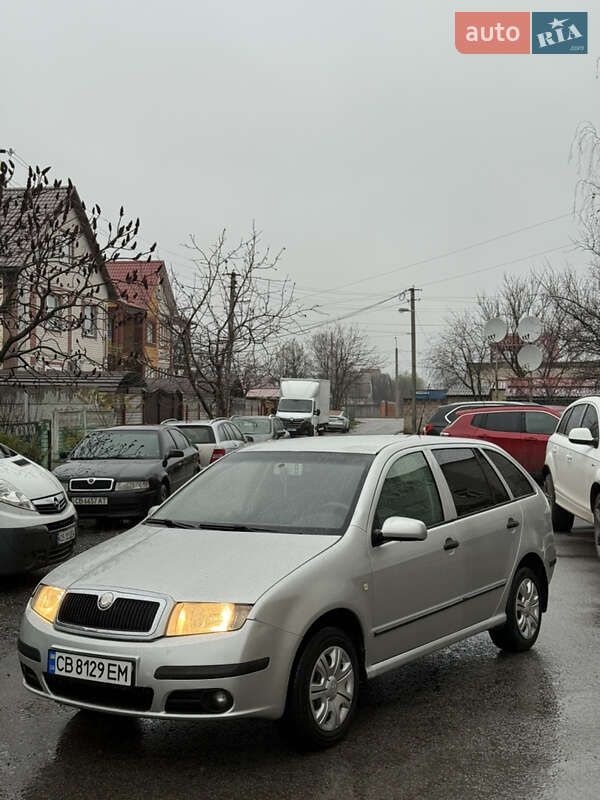 Универсал Skoda Fabia 2006 в Чернигове