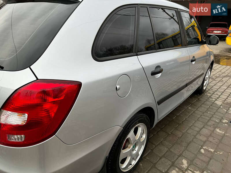 Універсал Skoda Fabia 2012 в Заболотові