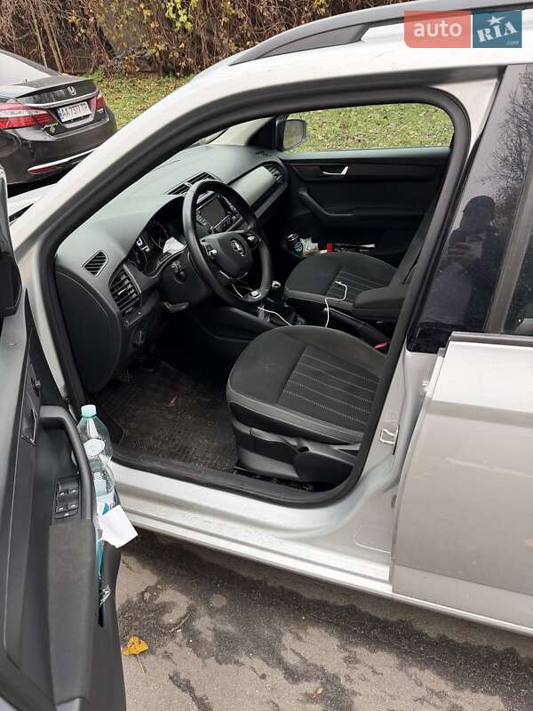 Универсал Skoda Fabia 2021 в Киеве