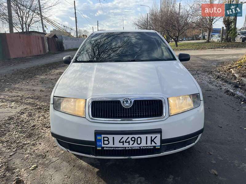 Хэтчбек Skoda Fabia 2000 в Полтаве фото 3 Хэтчбек Skoda Fabia 2000 в Полтаве