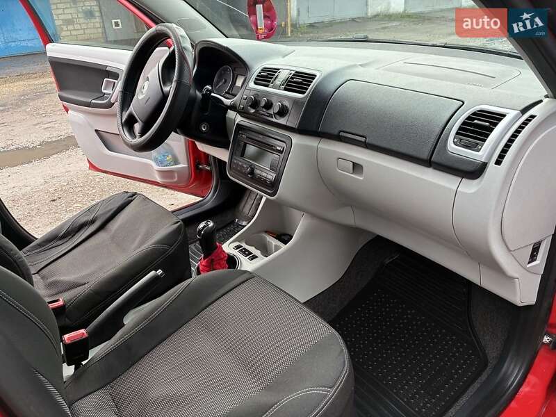 Хетчбек Skoda Fabia 2008 в Вільногірську