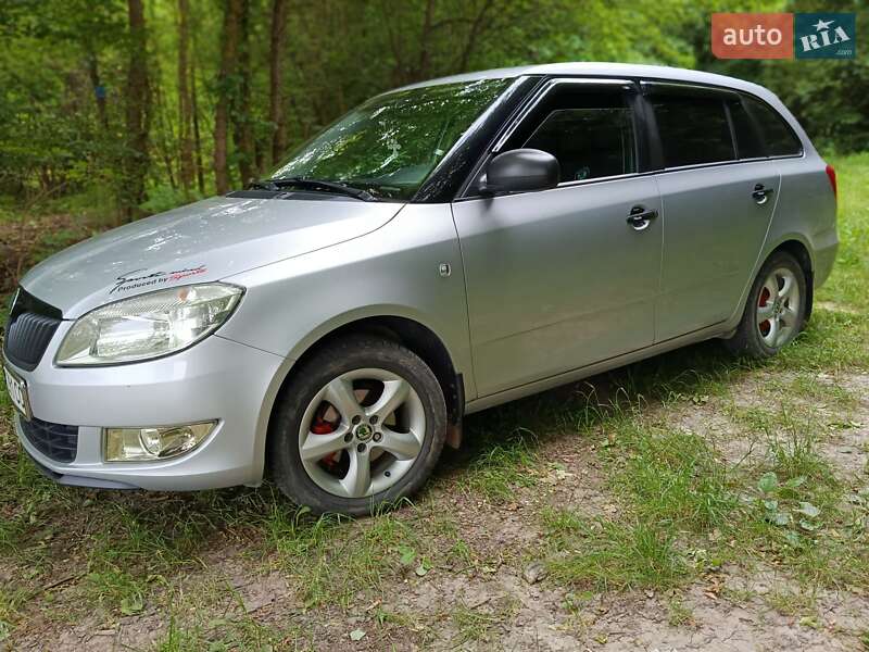 Универсал Skoda Fabia 2012 в Гусятине