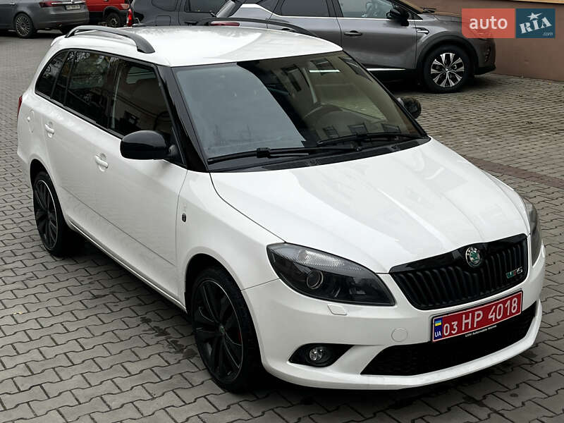 Универсал Skoda Fabia 2011 в Луцке