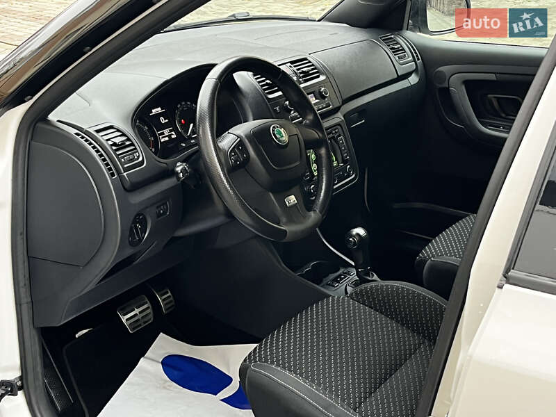 Универсал Skoda Fabia 2011 в Луцке