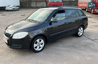 Універсал Skoda Fabia 2008 в Чернігові