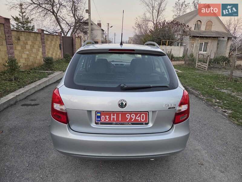 Універсал Skoda Fabia 2009 в Кам'янському