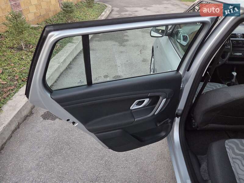 Універсал Skoda Fabia 2009 в Кам'янському