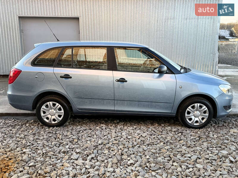 Універсал Skoda Fabia 2011 в Луцьку