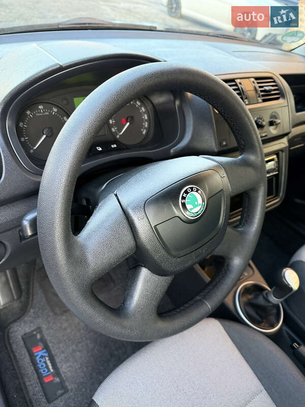 Універсал Skoda Fabia 2011 в Луцьку