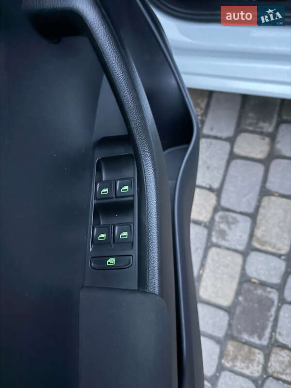 Універсал Skoda Fabia 2015 в Сваляві