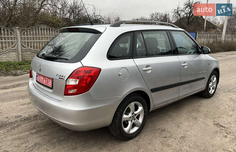 Універсал Skoda Fabia 2009 в Полтаві