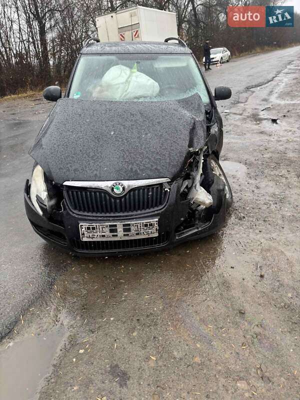 Універсал Skoda Fabia 2009 в Перегінське