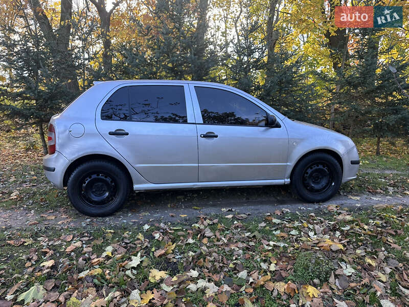 Хэтчбек Skoda Fabia 2007 в Львове