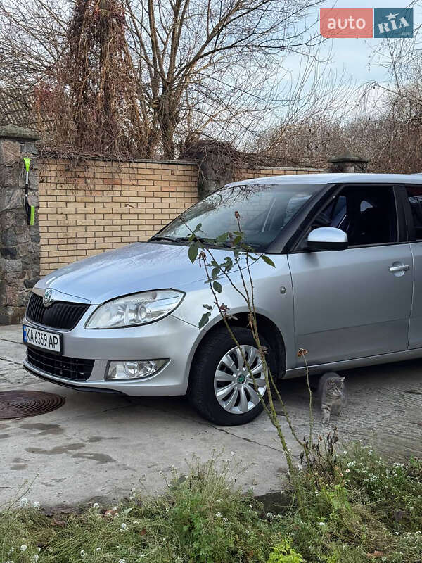Універсал Skoda Fabia 2012 в Києві