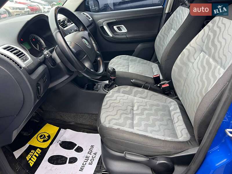 Универсал Skoda Fabia 2009 в Ивано-Франковске