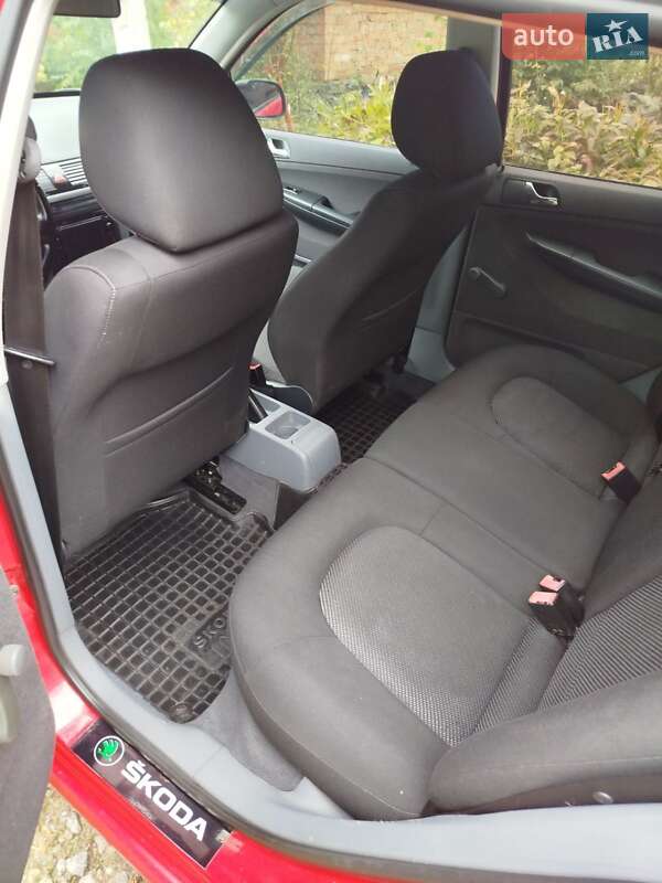 Хетчбек Skoda Fabia 2000 в Вінниці