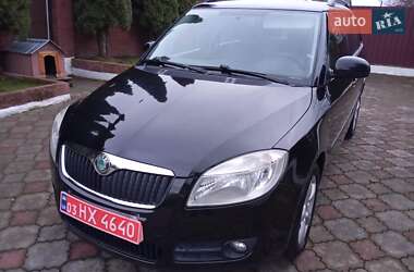 Універсал Skoda Fabia 2008 в Рівному