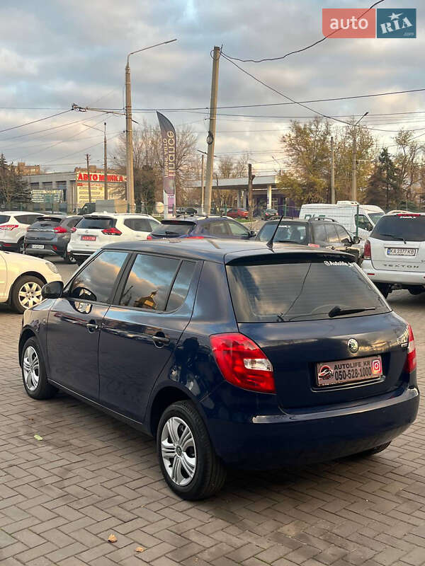 Хэтчбек Skoda Fabia 2012 в Кривом Роге