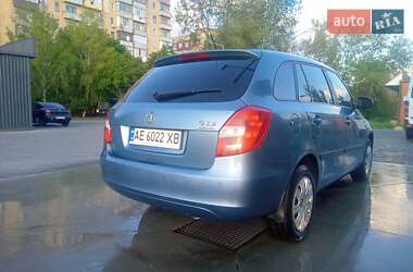 Універсал Skoda Fabia 2010 в Дніпрі