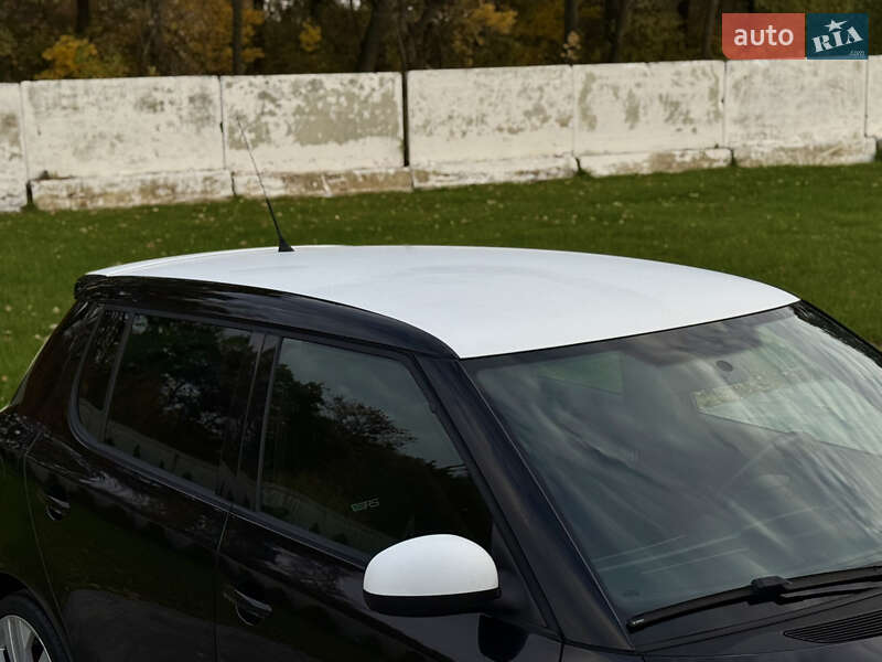 Хетчбек Skoda Fabia 2011 в Луцьку