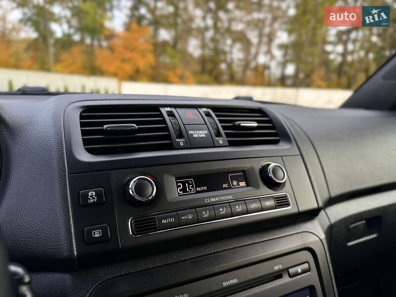 Хетчбек Skoda Fabia 2011 в Луцьку