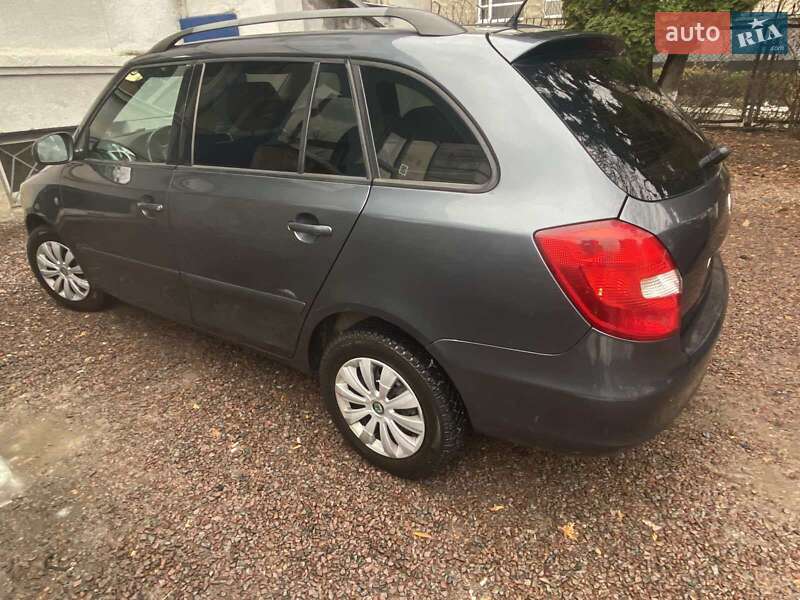 Универсал Skoda Fabia 2009 в Львове