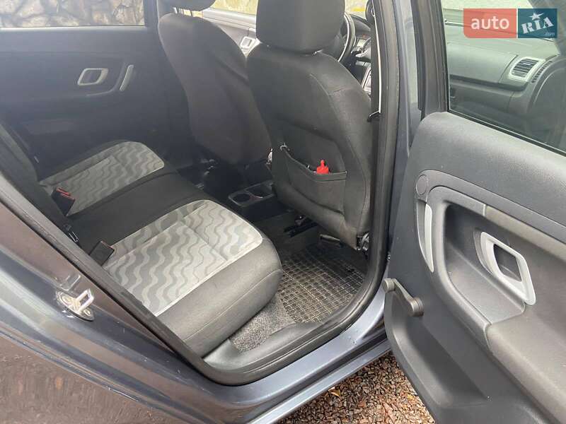 Универсал Skoda Fabia 2009 в Львове