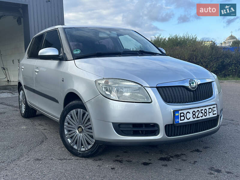 Хетчбек Skoda Fabia 2007 в Дрогобичі фото 6 Хетчбек Skoda Fabia 2007 в Дрогобичі