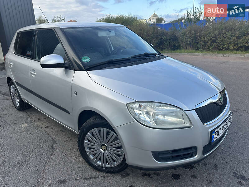 Хетчбек Skoda Fabia 2007 в Дрогобичі фото 17 Хетчбек Skoda Fabia 2007 в Дрогобичі